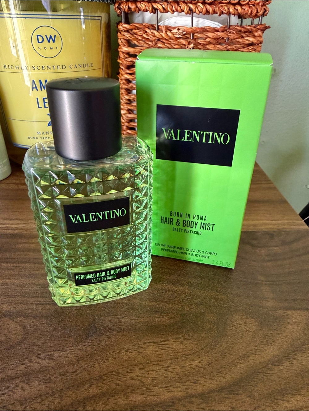 Valentino Perfumed Hair & Body Mist in Salty Pistachio - Picture 2 of 4